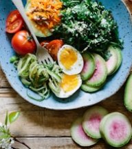 Garden bowl salad with eggs and vegetables